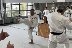 20251124蝓ｼ邇臥恁謨吝玄譛ｬ螻ｱ蜈ｬ隱崎ｬ帷ｿ剃ｼ喀IMG_5189