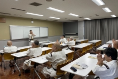 20251124蝓ｼ邇臥恁謨吝玄譛ｬ螻ｱ蜈ｬ隱崎ｬ帷ｿ剃ｼ喀IMG_5236