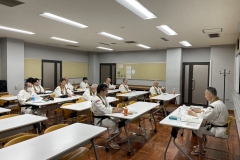 20251124蝓ｼ邇臥恁謨吝玄譛ｬ螻ｱ蜈ｬ隱崎ｬ帷ｿ剃ｼ喀IMG_5244