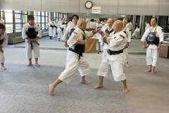 20251124蝓ｼ邇臥恁謨吝玄譛ｬ螻ｱ蜈ｬ隱崎ｬ帷ｿ剃ｼ喀IMG_5302