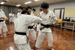 20251124蝓ｼ邇臥恁謨吝玄譛ｬ螻ｱ蜈ｬ隱崎ｬ帷ｿ剃ｼ喀IMG_5326