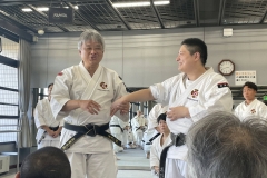 20251124蝓ｼ邇臥恁謨吝玄譛ｬ螻ｱ蜈ｬ隱崎ｬ帷ｿ剃ｼ喀IMG_5336