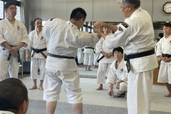 20251124蝓ｼ邇臥恁謨吝玄譛ｬ螻ｱ蜈ｬ隱崎ｬ帷ｿ剃ｼ喀IMG_5341