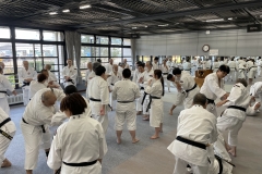 20251124蝓ｼ邇臥恁謨吝玄譛ｬ螻ｱ蜈ｬ隱崎ｬ帷ｿ剃ｼ喀IMG_5352