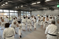 20251124蝓ｼ邇臥恁謨吝玄譛ｬ螻ｱ蜈ｬ隱崎ｬ帷ｿ剃ｼ喀IMG_5353