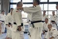 20251124蝓ｼ邇臥恁謨吝玄譛ｬ螻ｱ蜈ｬ隱崎ｬ帷ｿ剃ｼ喀IMG_5359