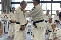 20251124蝓ｼ邇臥恁謨吝玄譛ｬ螻ｱ蜈ｬ隱崎ｬ帷ｿ剃ｼ喀IMG_5361
